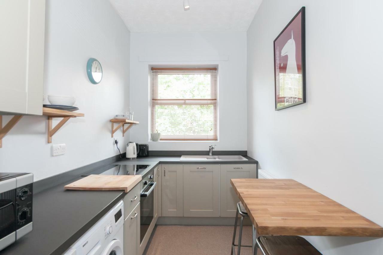 Rentalshosted Chorlton Manchester Buitenkant foto